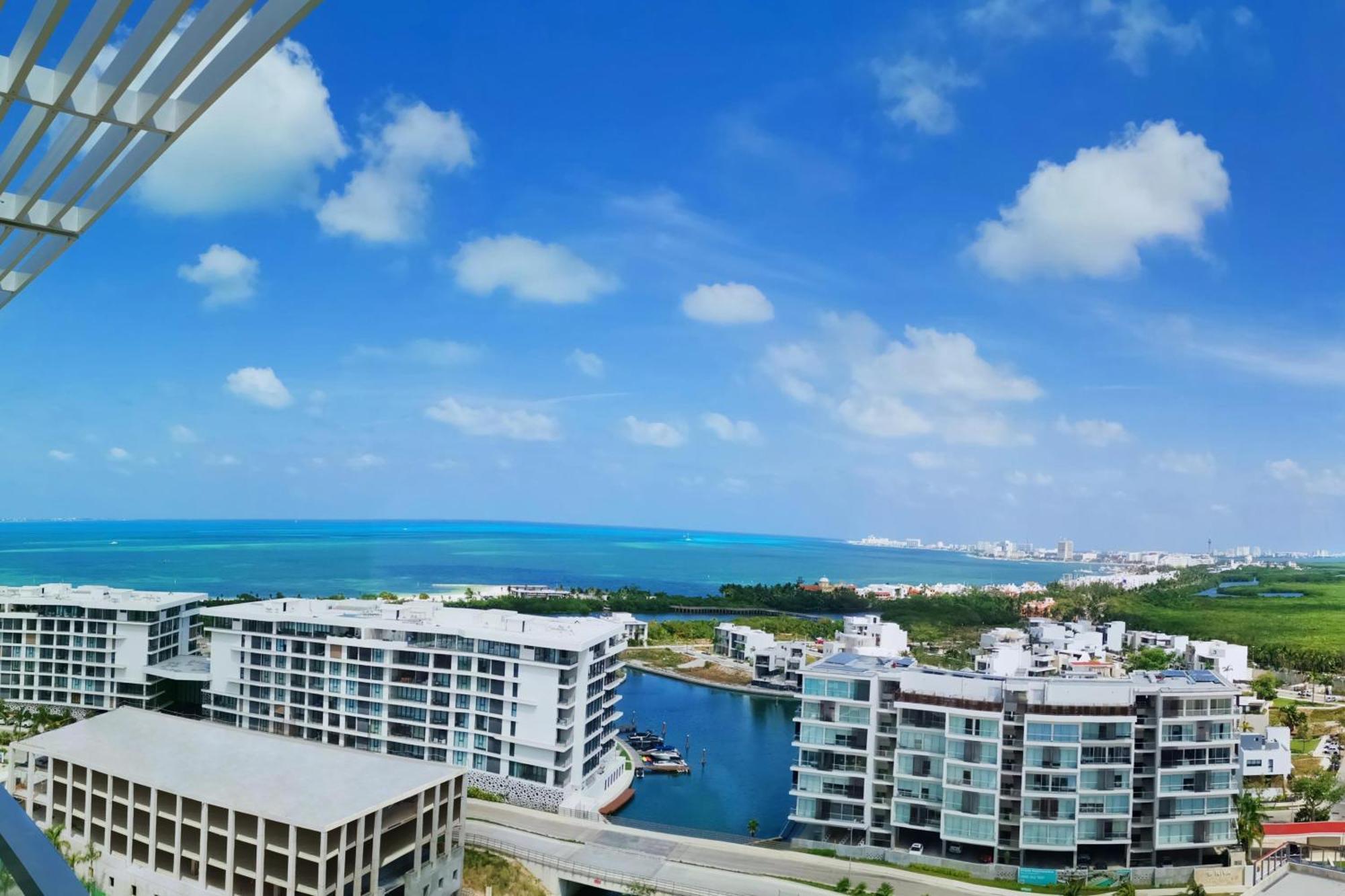 Renaissance Cancun Resort & Marina Екстер'єр фото Marina Chapultepec